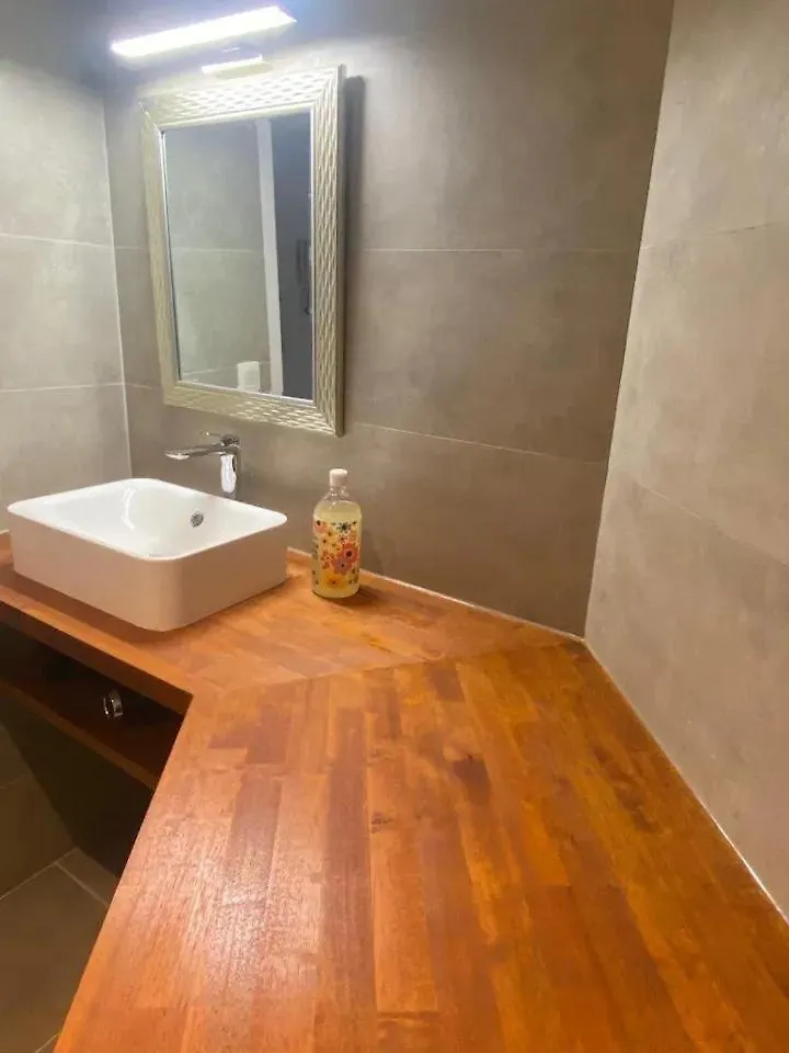 Апартаменты Beautiful And Warm Flat In Heart Of Брюссель Бельгия