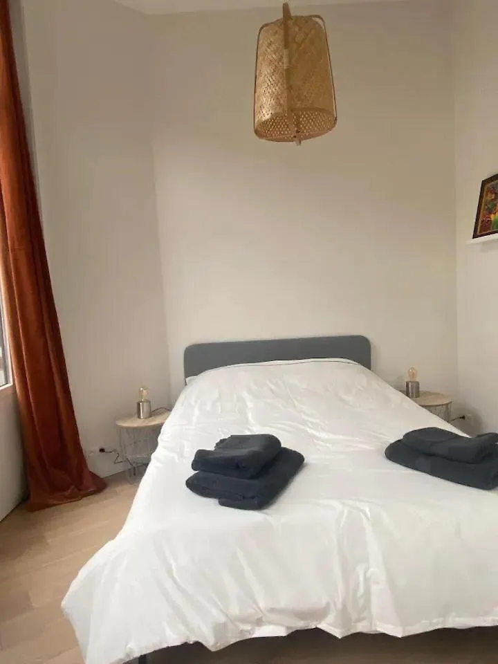 Апартаменты Beautiful And Warm Flat In Heart Of Брюссель 0*,